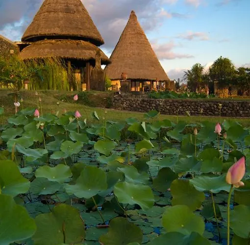Resort Wakagangga 5*
